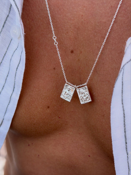 scapulars