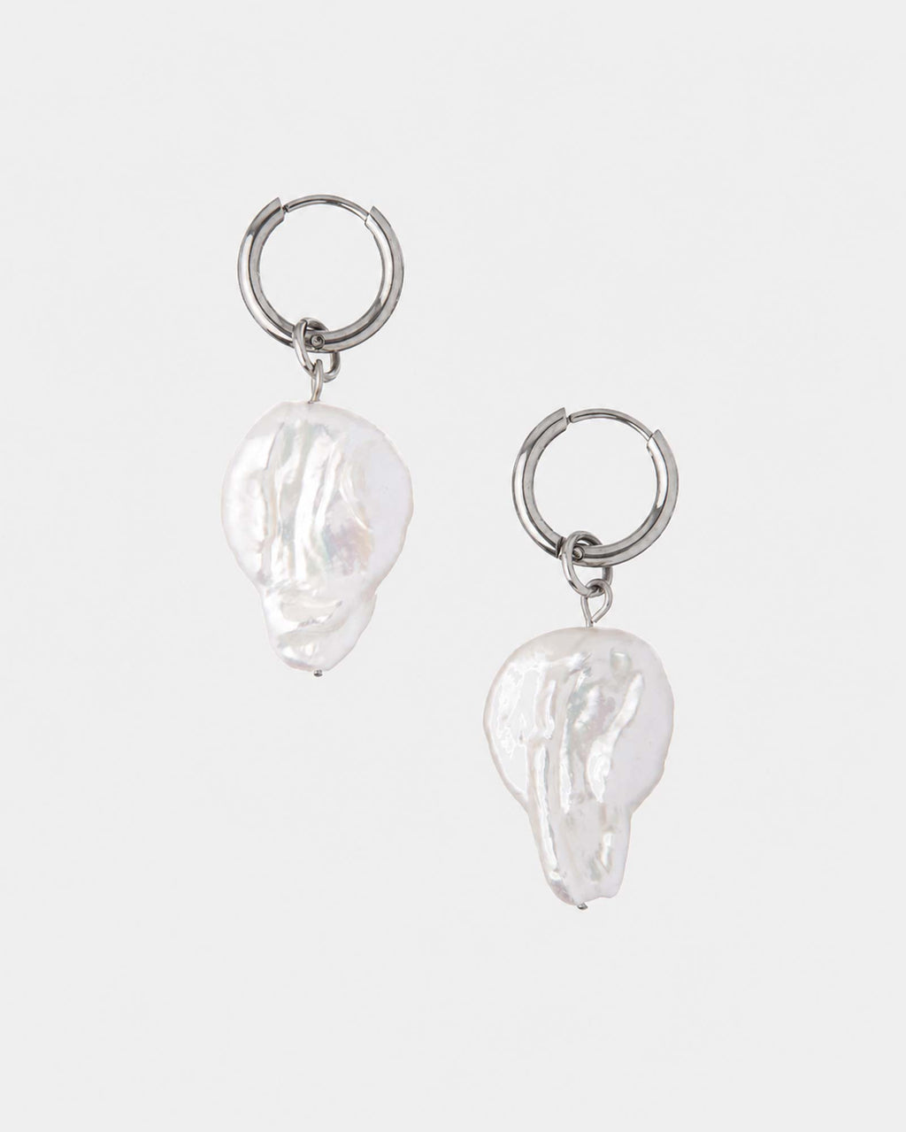 DICCI-PEARL-EARRINGS-SIVER