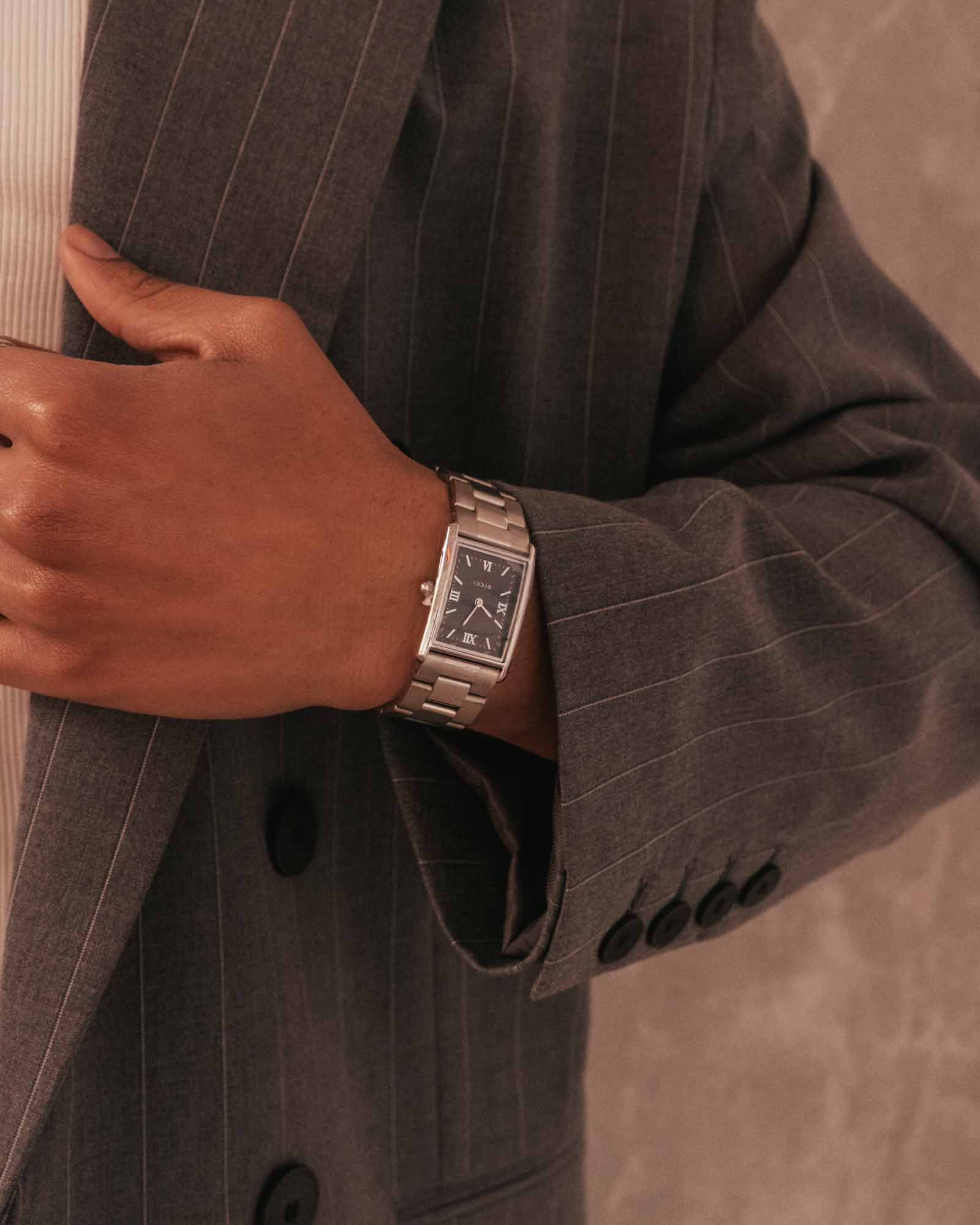 Stainless Steel Watch Black Dial – Muse