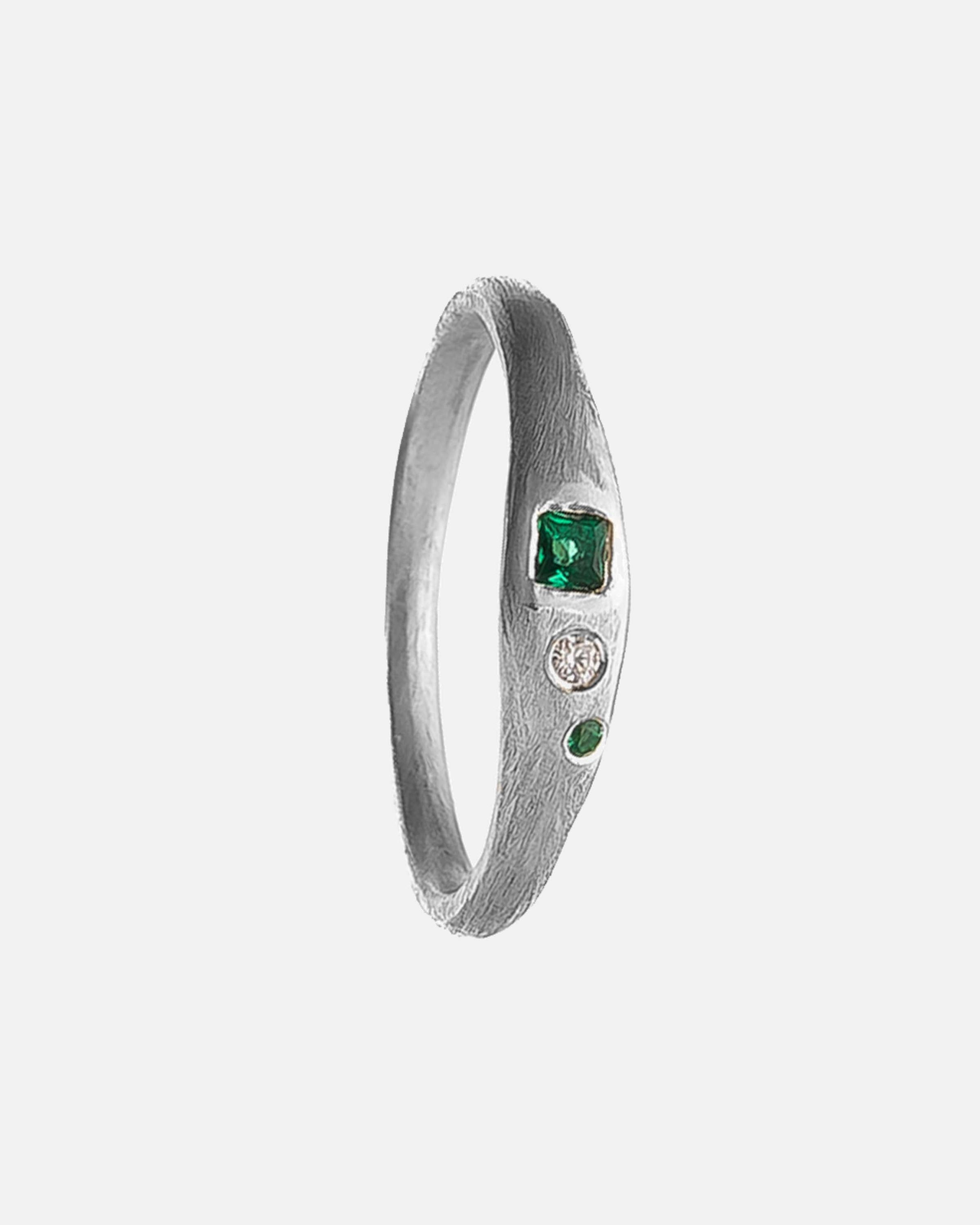 Emerald Ring - Buy Rings Online - DICCI