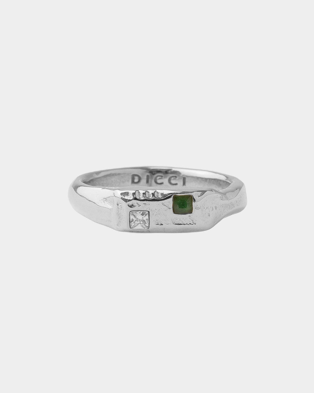 Emerald Silver Ring