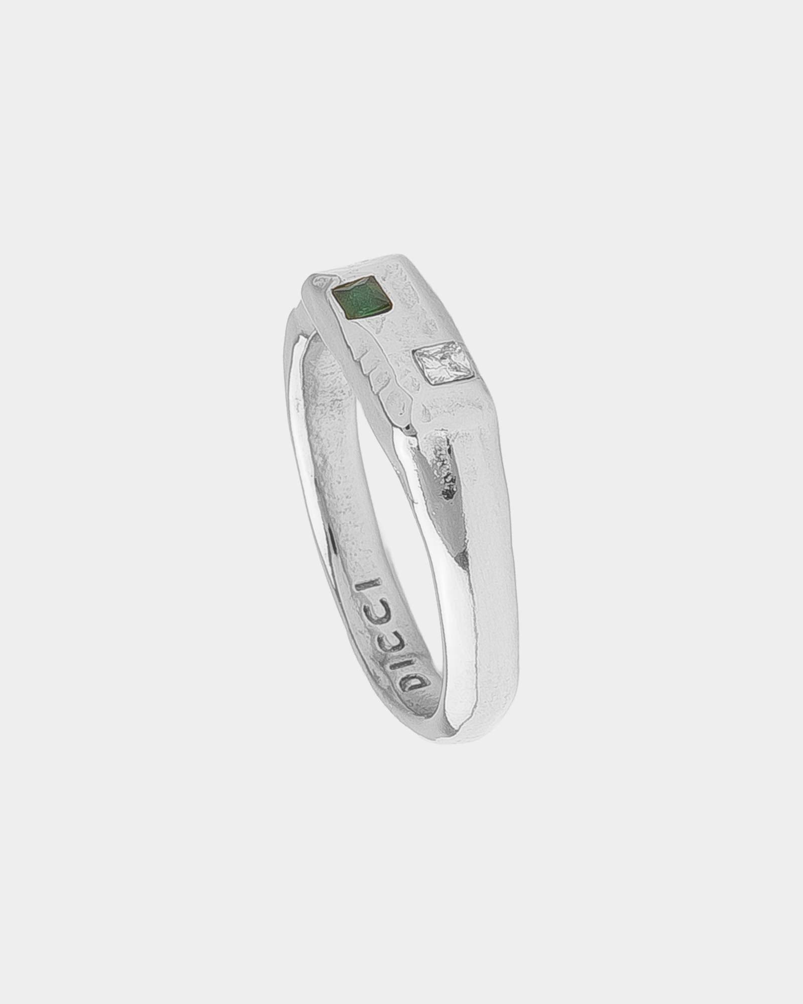 Flat Emerald Silver Ring