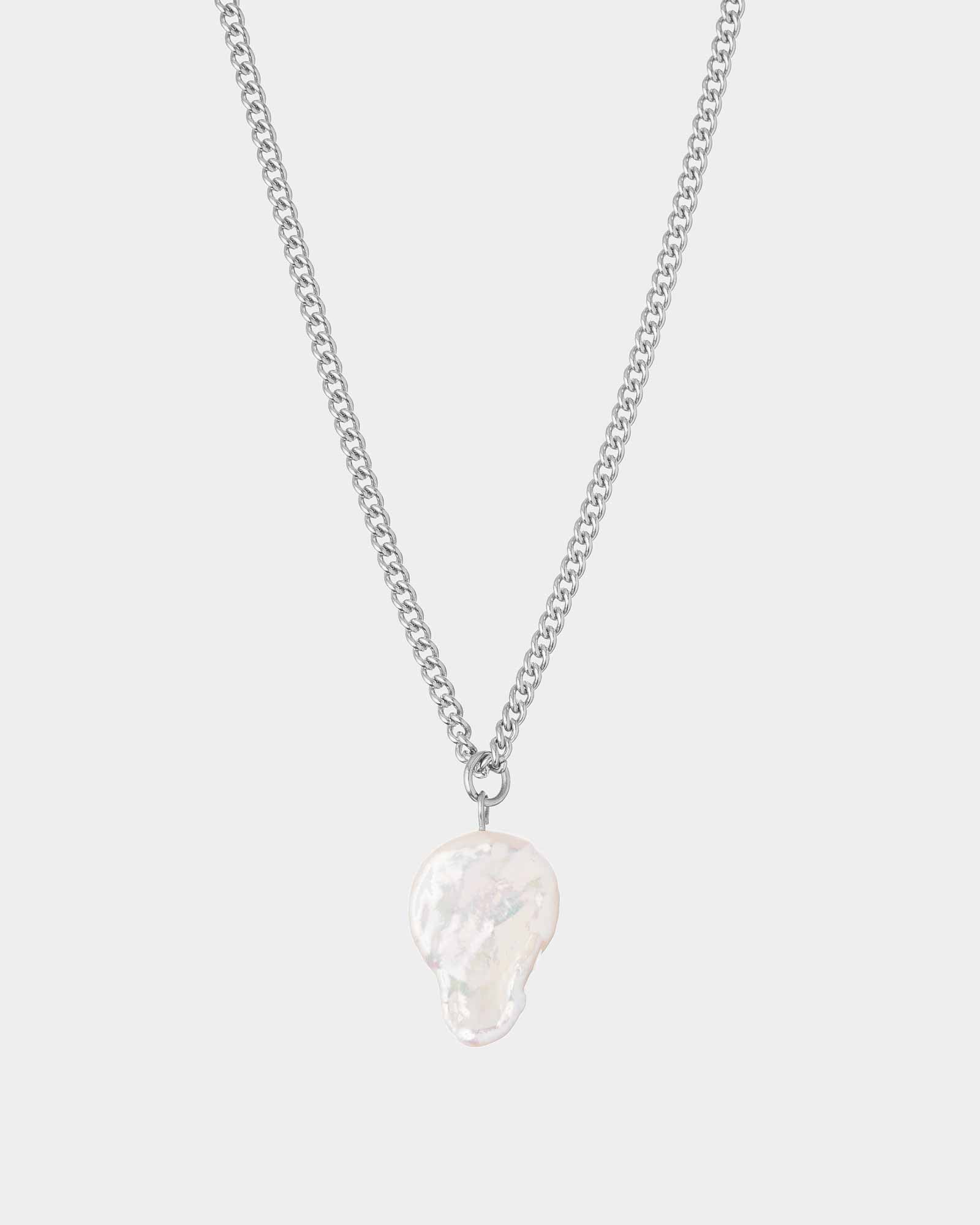 Pearl Pendant Necklace