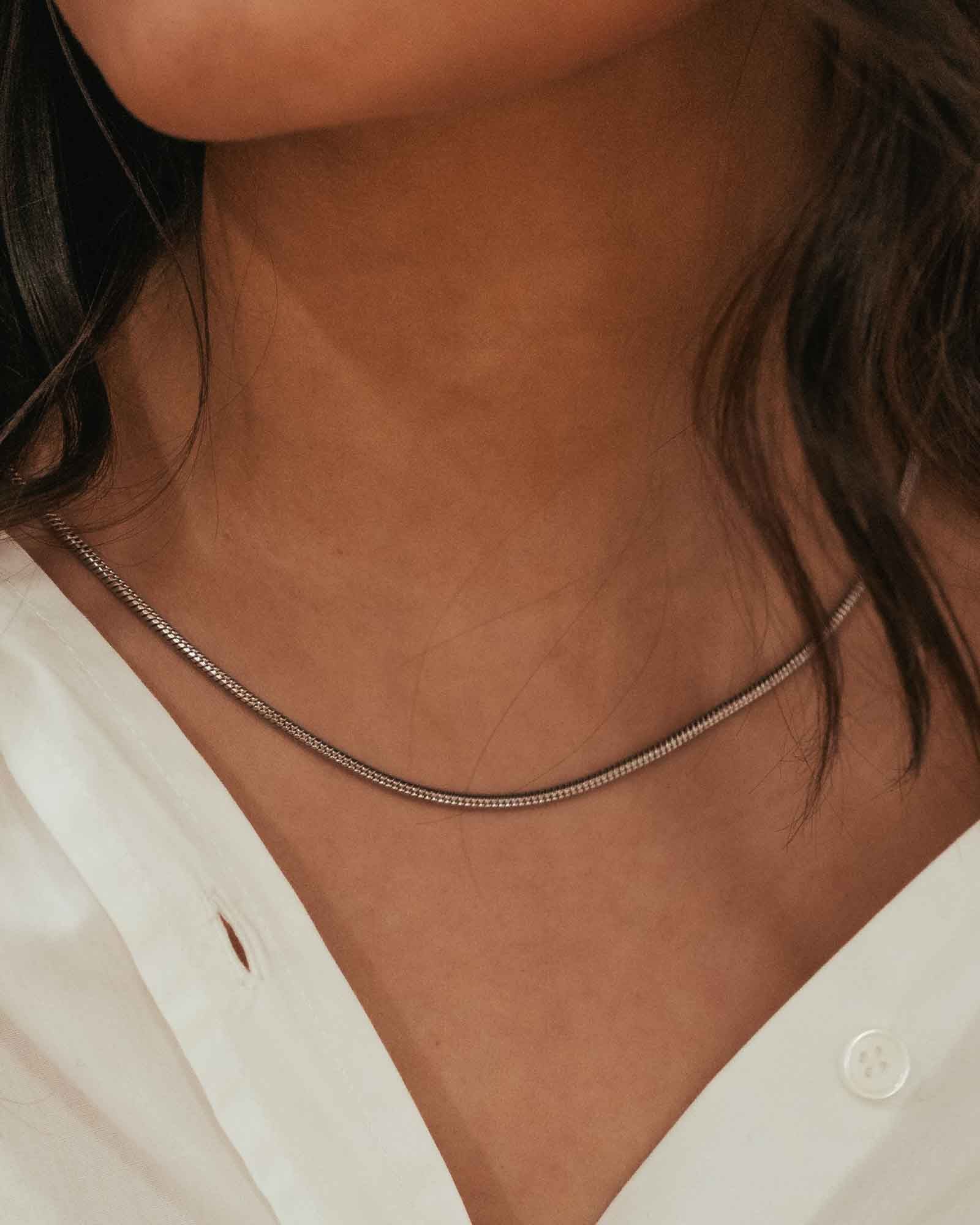 Silver regular snake chain 2.5mm on model