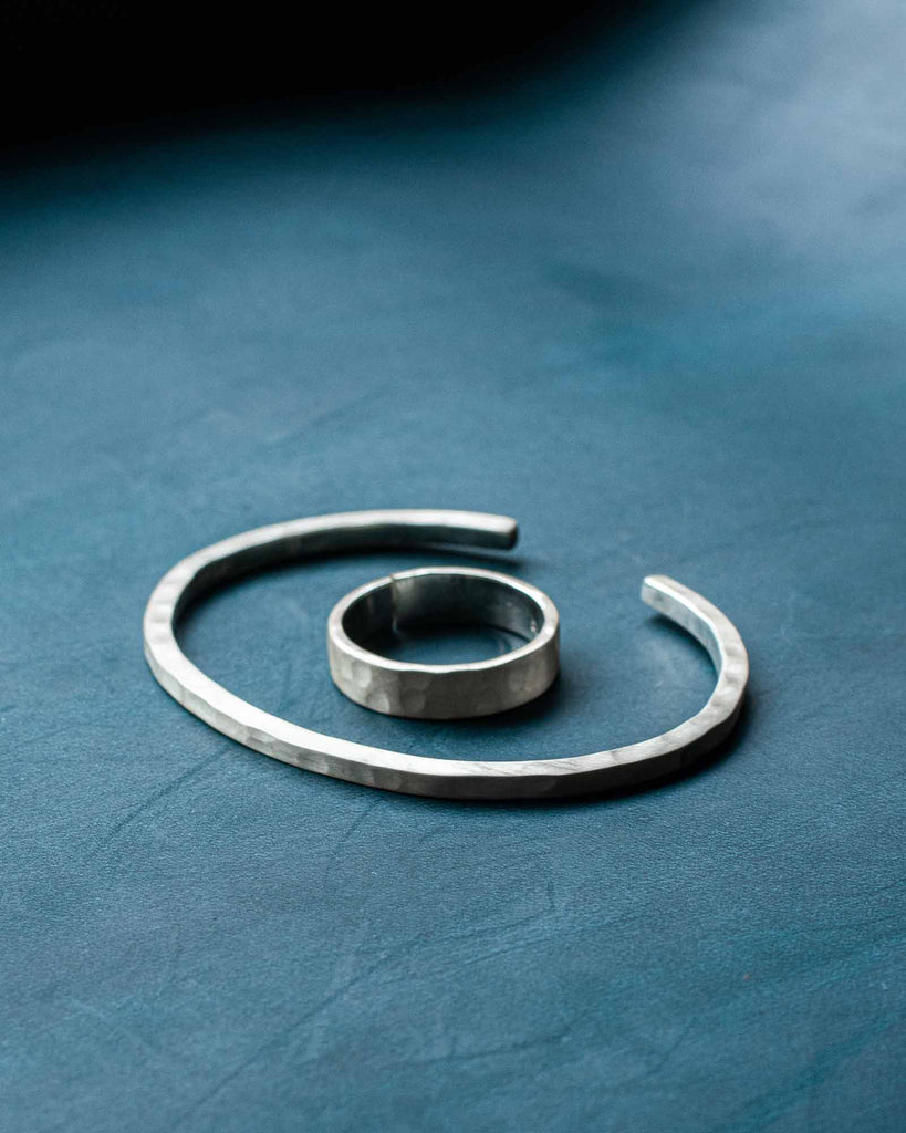 pulsera y anillo destroyed en plata 925