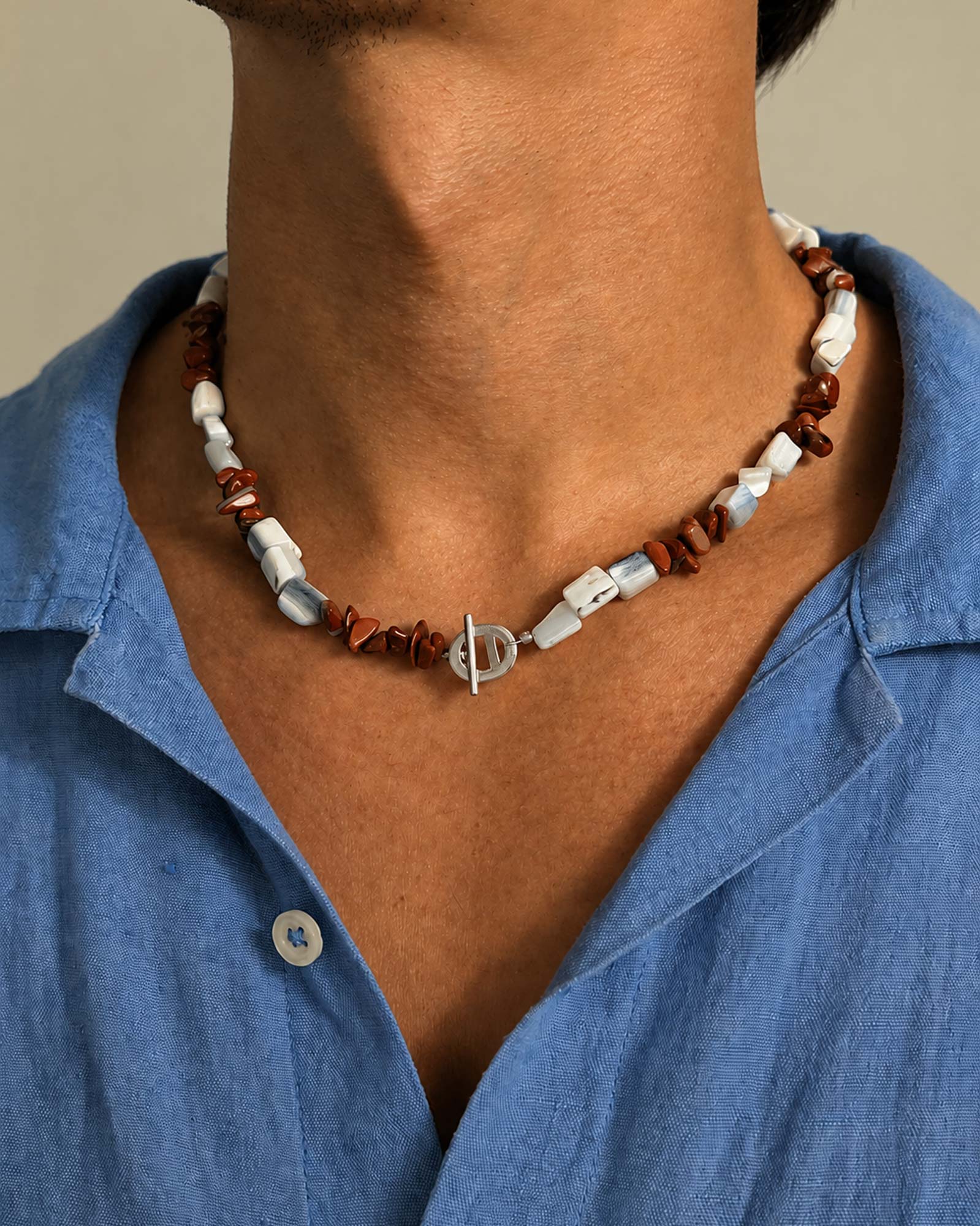 Silver - Man wearing maiorca necklace