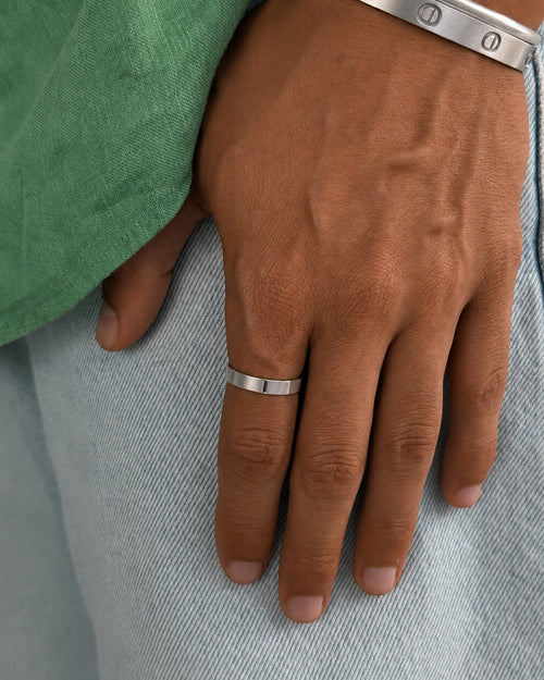 Anillo Capri