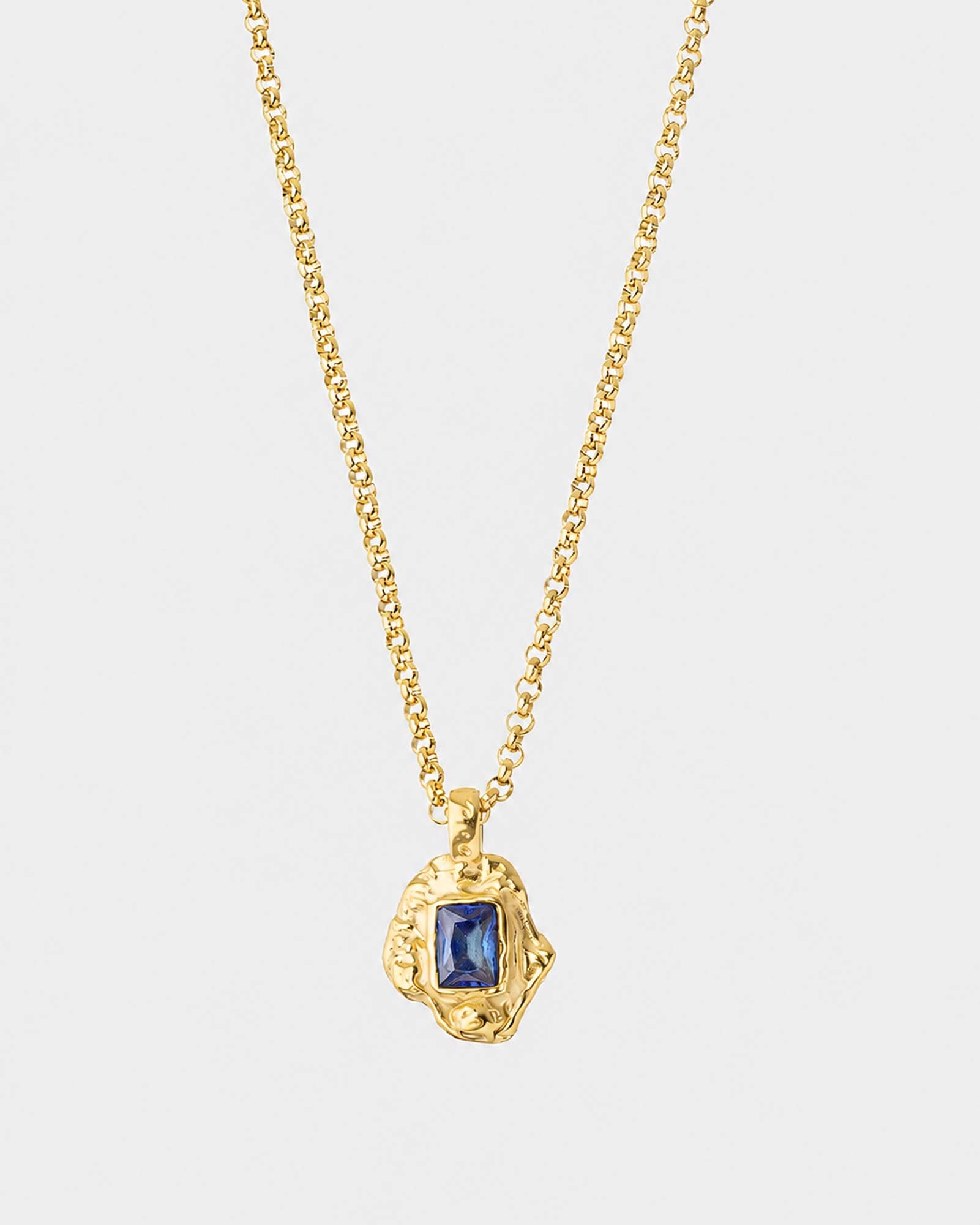 Collar Blue Saphire Dorado