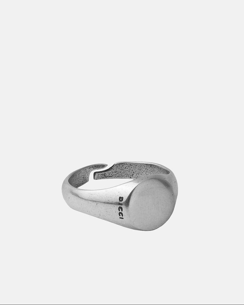 Silver Signet Ring in stainless steel with silver finish