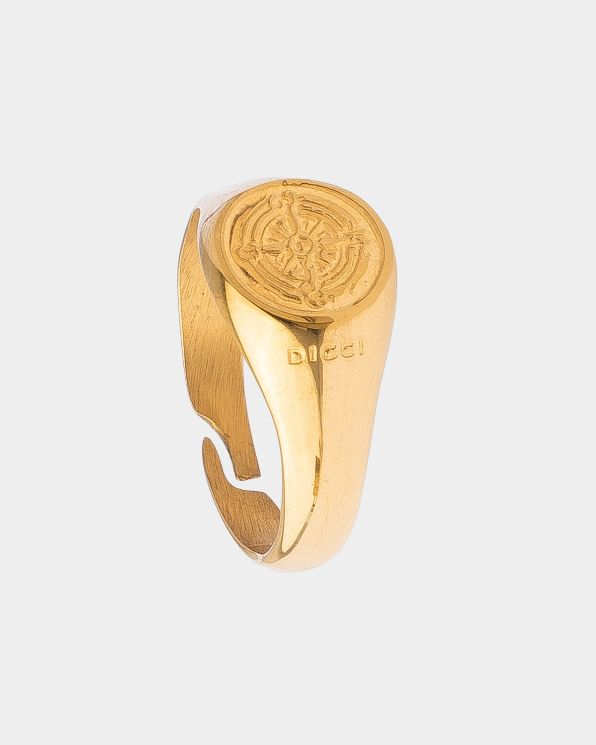 Wind Rose Ring Golden close-up detail