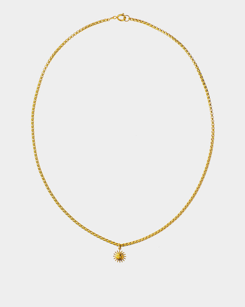 Collar del Sol - Collar de Acero Dorado con Cadena Kauai y colgante del 'Sol' - Joyería Unisexo Online - Dicci